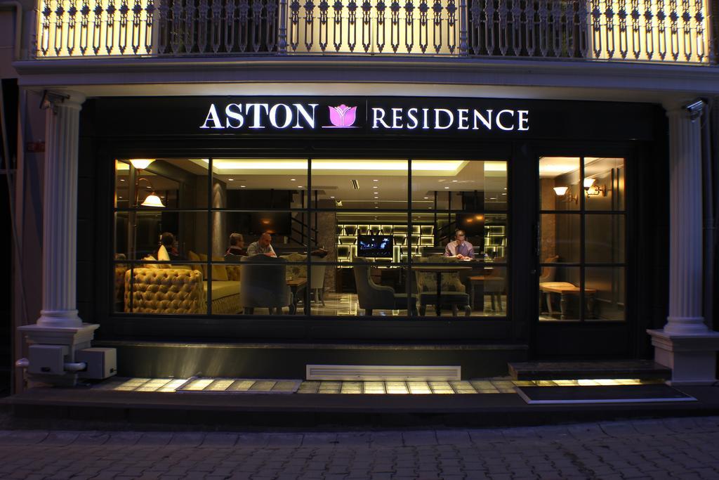 Aston Hotel Taksim Estambul Exterior foto