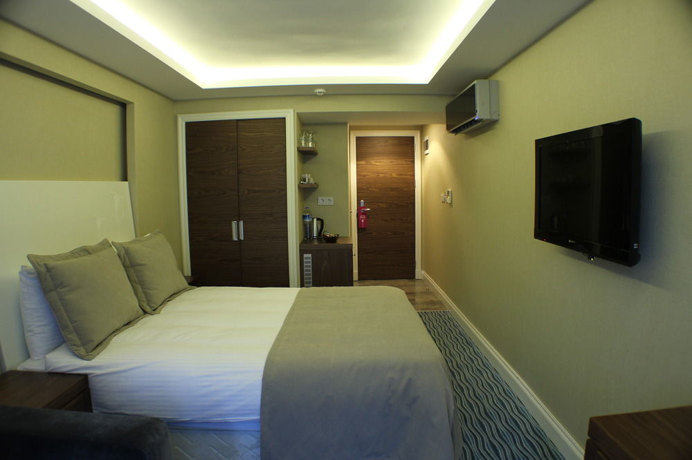 Aston Hotel Taksim Estambul Exterior foto